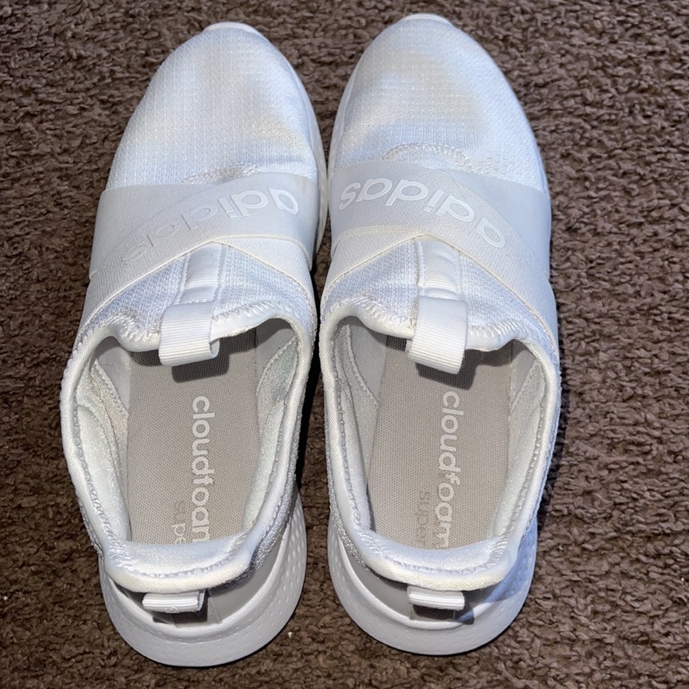 Adidas cloud foam Women’s slip on tennis shoes - Picture 4 of 5